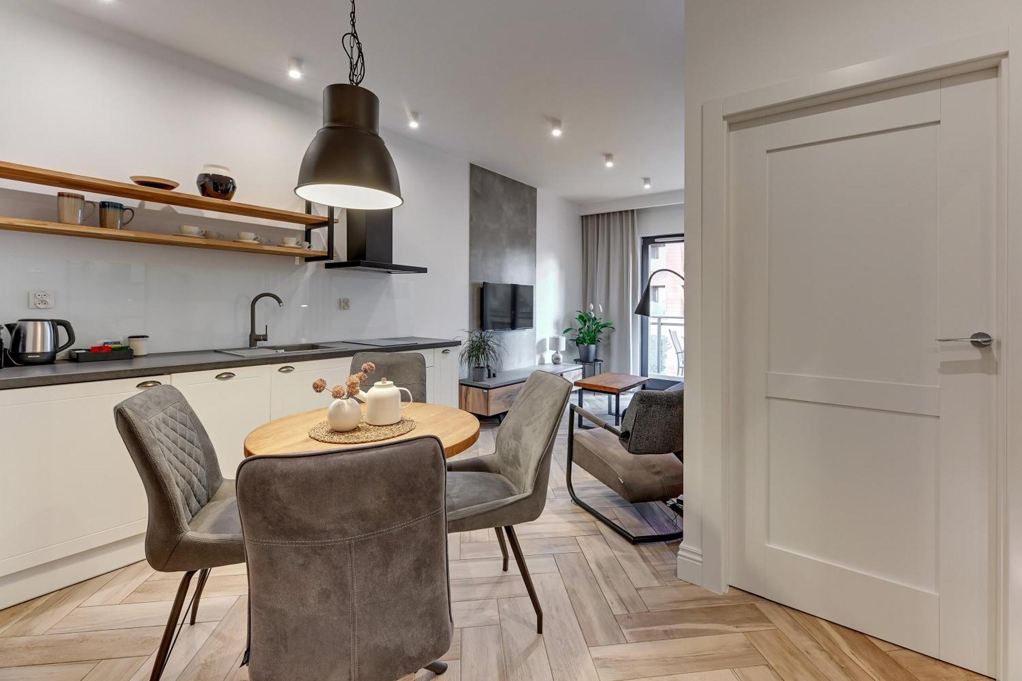 Aura III Apartments & Free Parking By Downtown Apartments グダニスク 部屋 写真