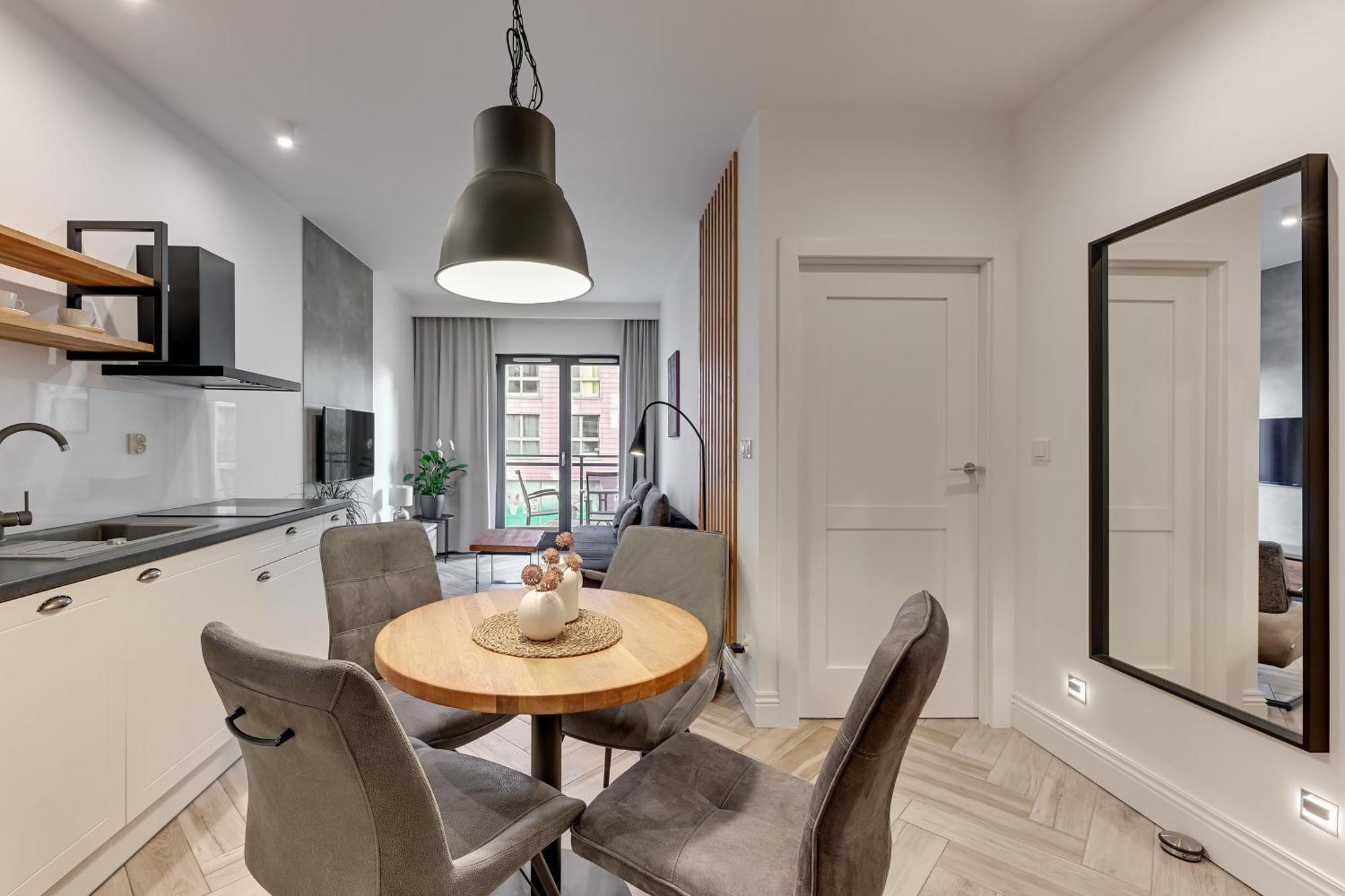 Aura III Apartments & Free Parking By Downtown Apartments グダニスク 部屋 写真