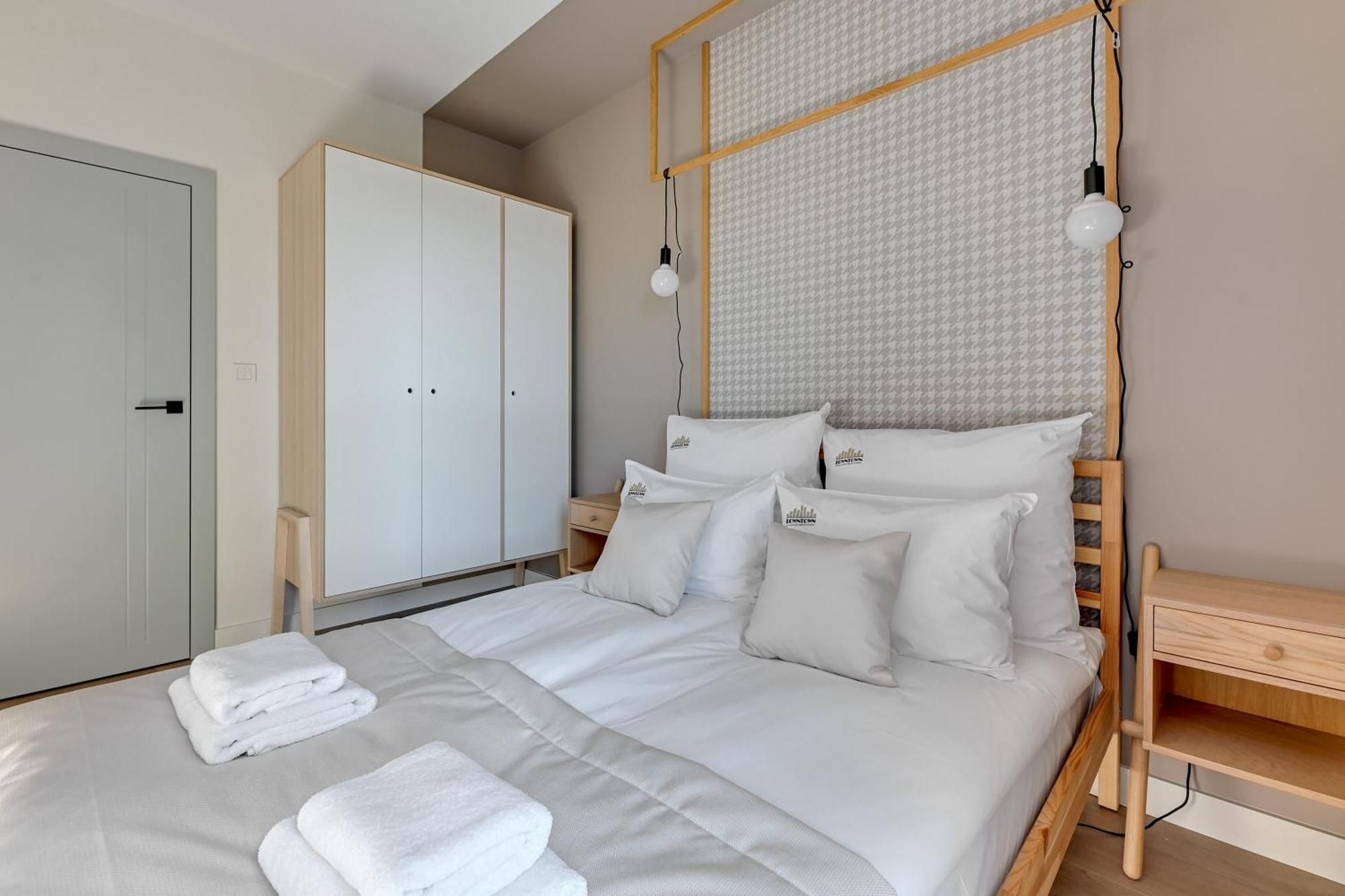 Aura III Apartments & Free Parking By Downtown Apartments グダニスク 部屋 写真
